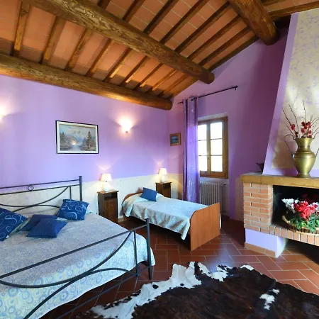 Casa vacanze Peaceful Holiday In With Swimming Pool